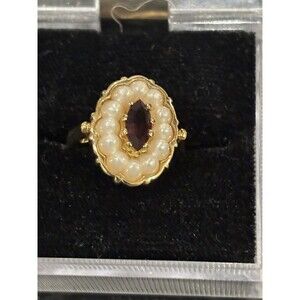 Vintage Avon Opulent Faux Seed Pearls Red Rhinestone Scalloped Ring Size 4.5